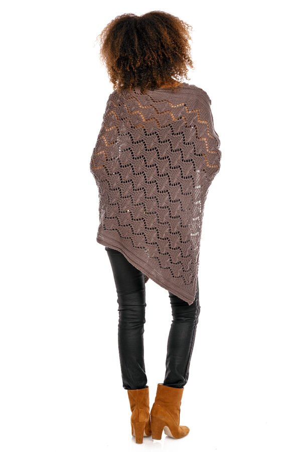 Sweter Poncho model 30012C Mocca - PeeKaBoo - obrazek 5