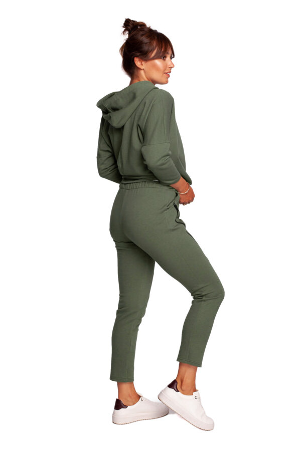 Spodnie Dresowe Model B240 Khaki - BeWear - obrazek 3