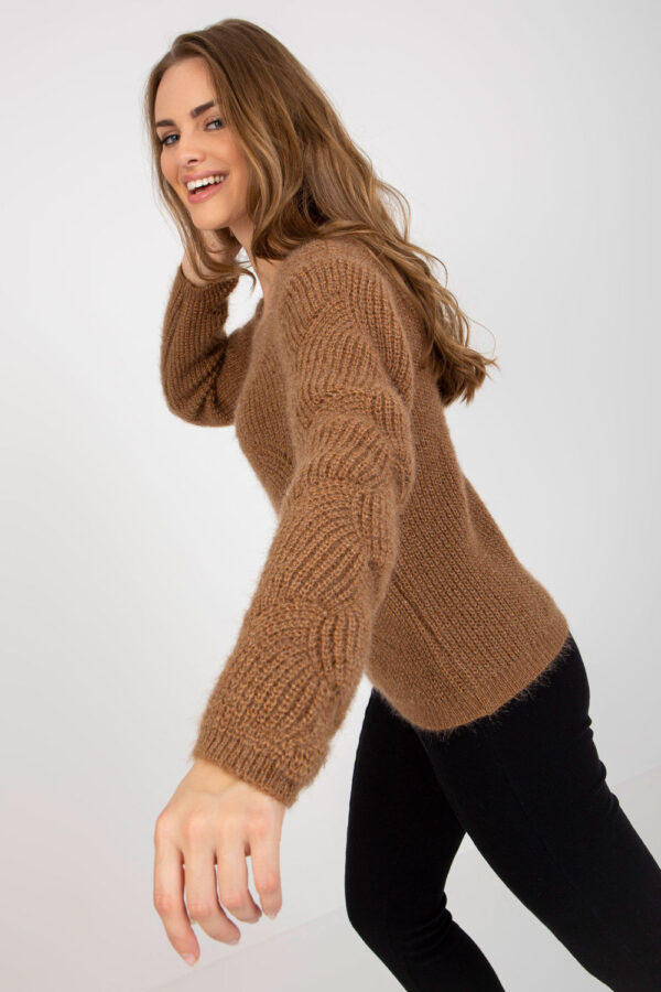 Sweter Damski Model TW-SW-BI-9030.08 Brown - Och Bella - obrazek 4