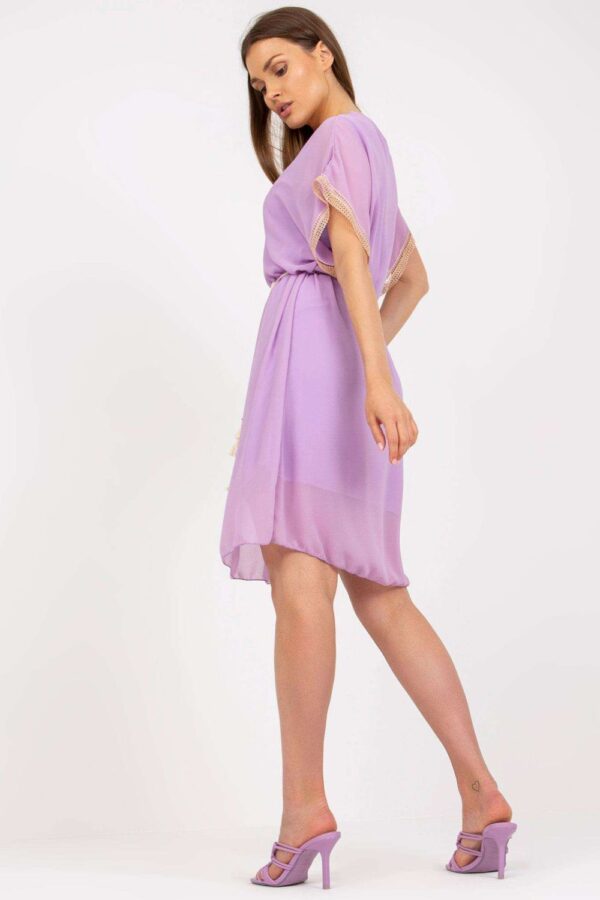 Sukienka Model DHJ-SK-1508.12 Light Violet - Italy Moda - obrazek 3