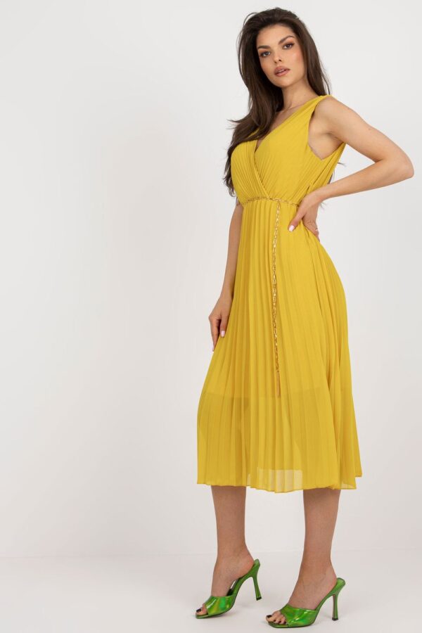 Sukienka Model DHJ-SK-13168.21X Dark Yellow - Italy Moda - obrazek 3