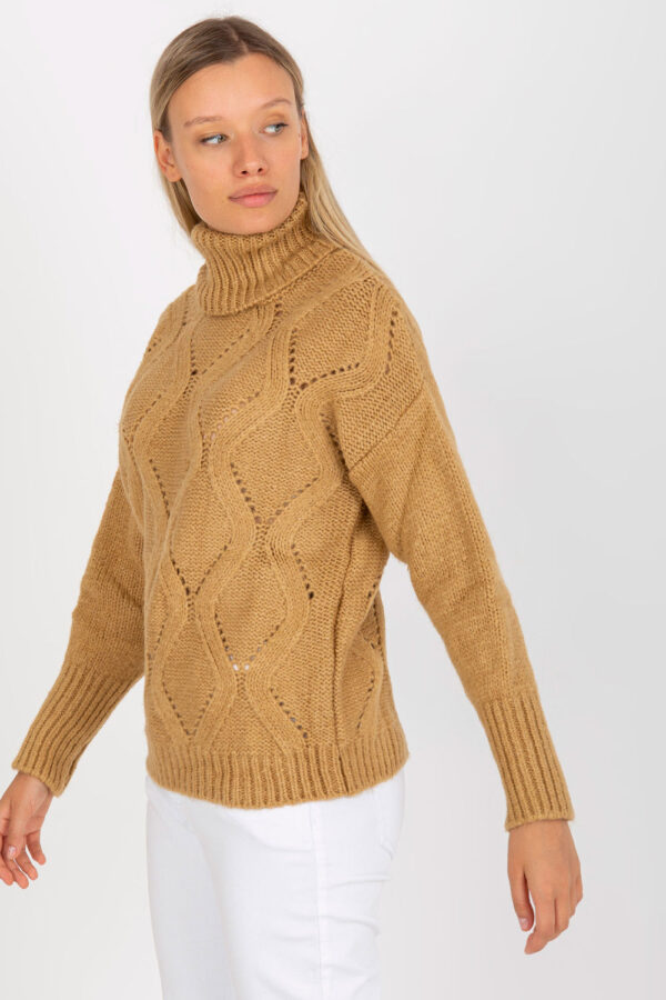 Sweter Damski Model LC-SW-3019.05P Camel - Rue Paris - obrazek 3