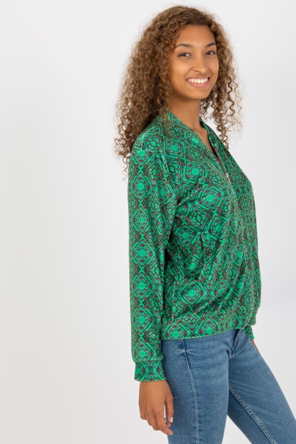 Bluza Damska Model RV-BL-8185.86 Green - Rue Paris - obrazek 3