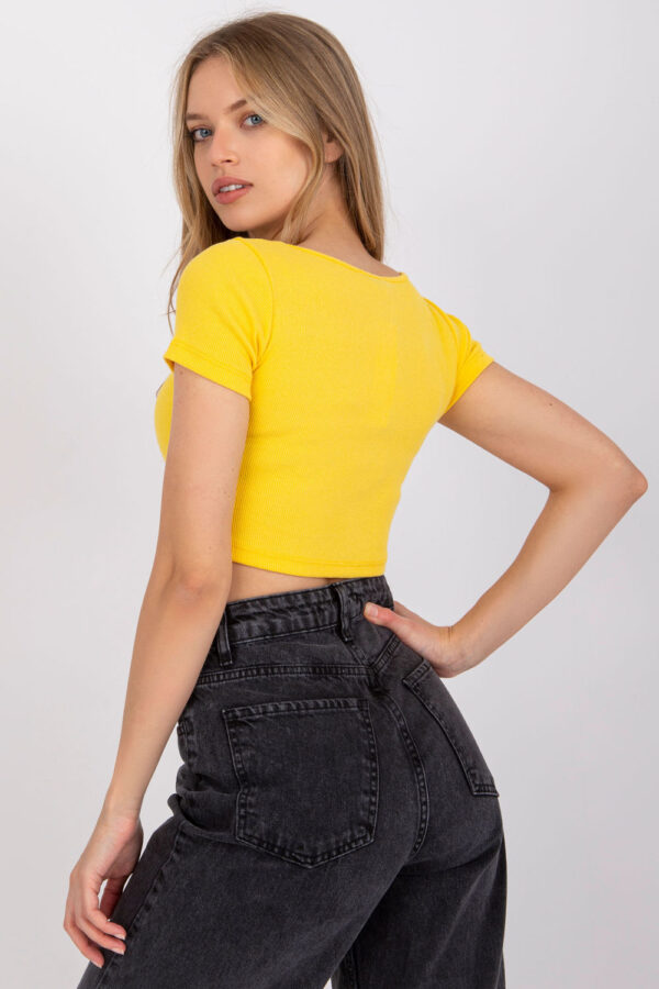 T-shirt Damski Model RV-TS-7537.52 Yellow - Rue Paris - obrazek 4