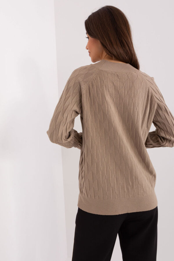 Sweter Damski Model AT-SW-2326.37X Dark Beige - AT - obrazek 4