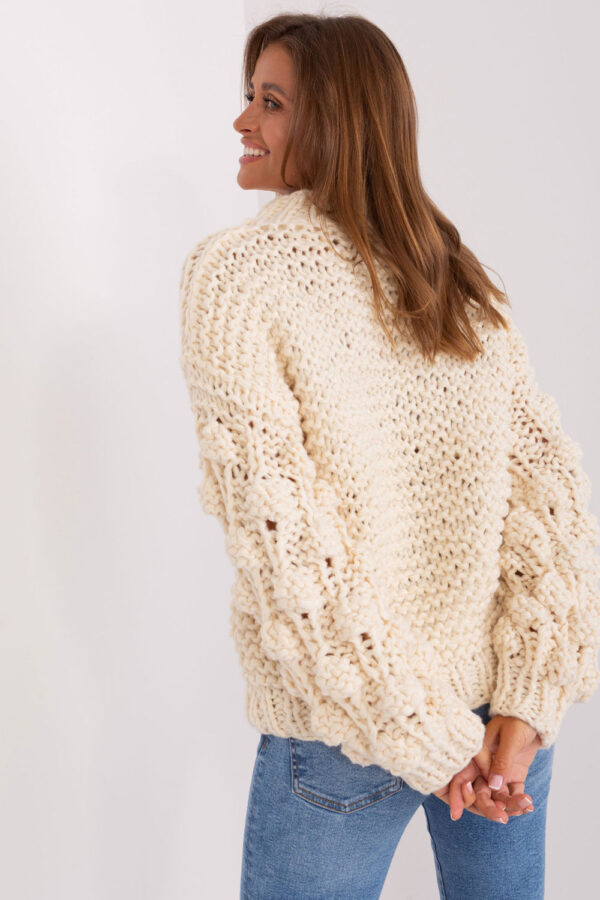 Sweter Damski Model AT-SW-2382.97P Light Beige - AT - obrazek 4