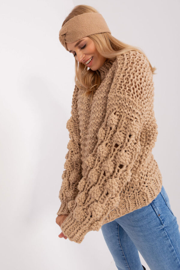 Sweter Damski Model AT-SW-2382.97P Beige - AT - obrazek 3