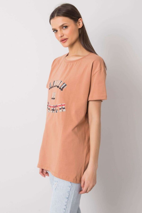 T-shirt Damski Model FA-TS-6892.88 Camel - Fancy - obrazek 3