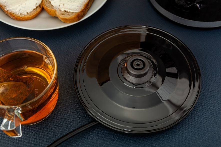 ELDOM CZAJNIK OSS,POJ.1,7 L,MOC 2150 W,CZARNY C270 - obrazek 5