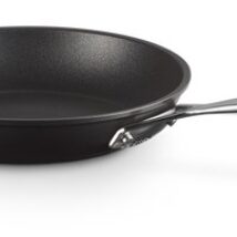 Patelnia Le Creuset hartowana nieprzywierająca płytka 4,5x30cm