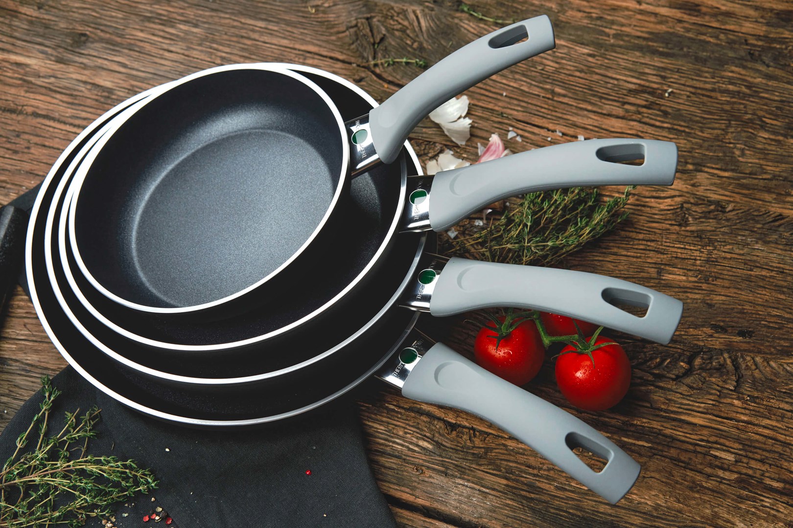 Patelnia BALLARINI Lazise 32 cm 75003-053-0 - obrazek 6