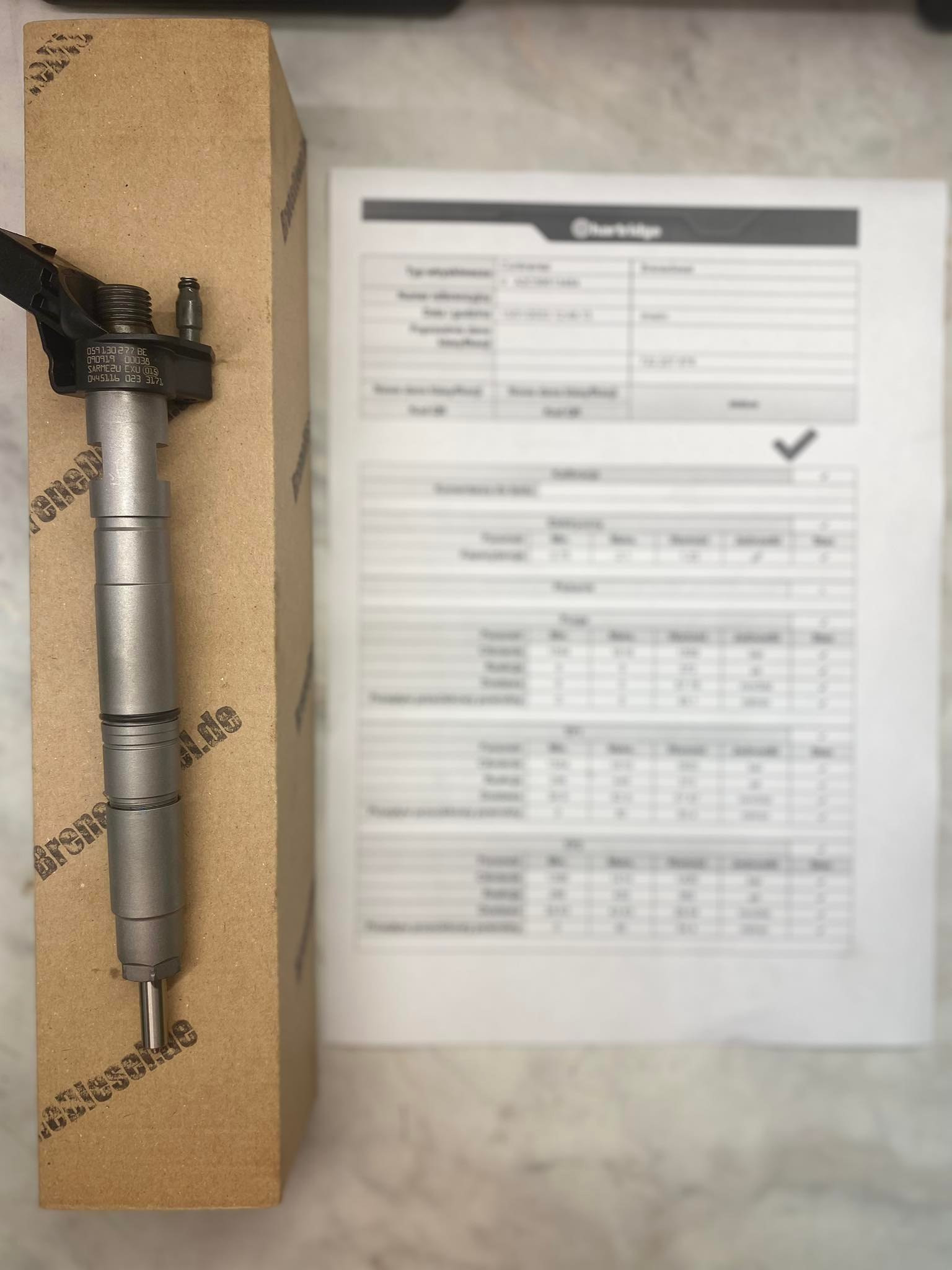 Wtryskiwacz BMW 3.0 D/XD 0445115050