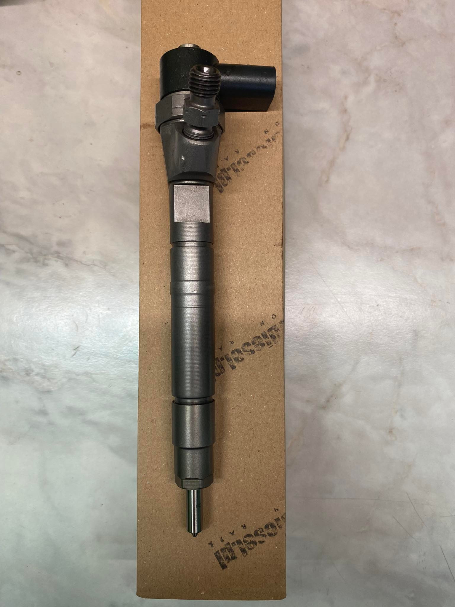 Wtryskiwacz Mercedes Accelo 715C 2.7 - 0445110190