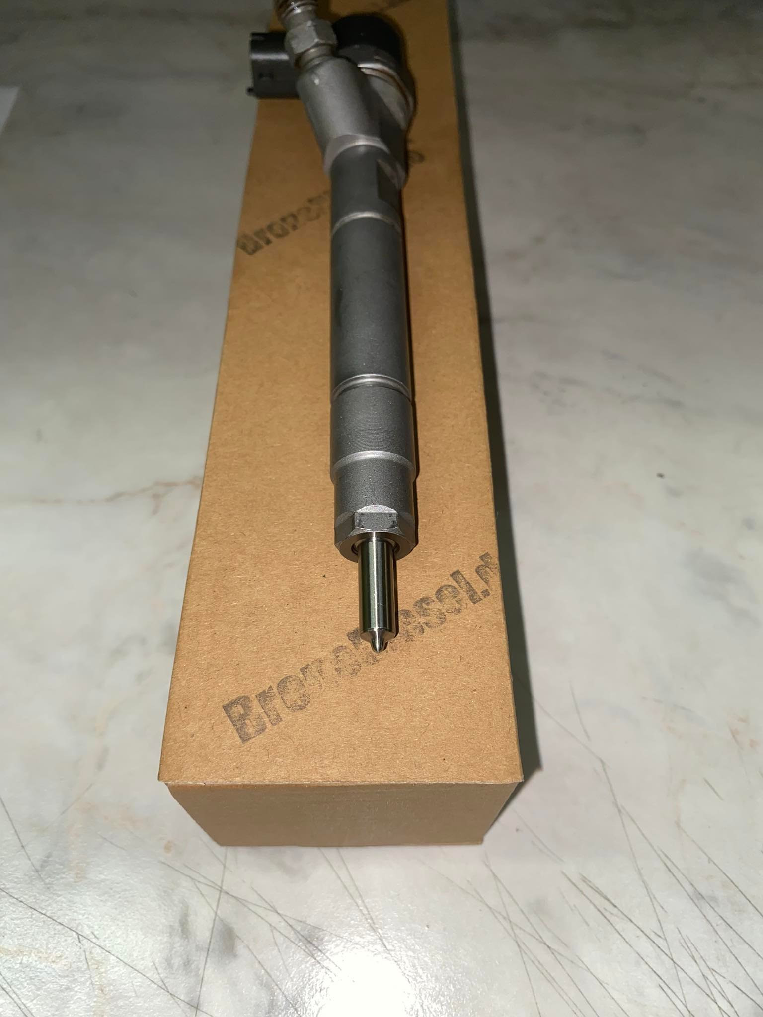 Wtryskiwacz Vauxhall Movano 2.5 DTI - 04451101087 - obrazek 3