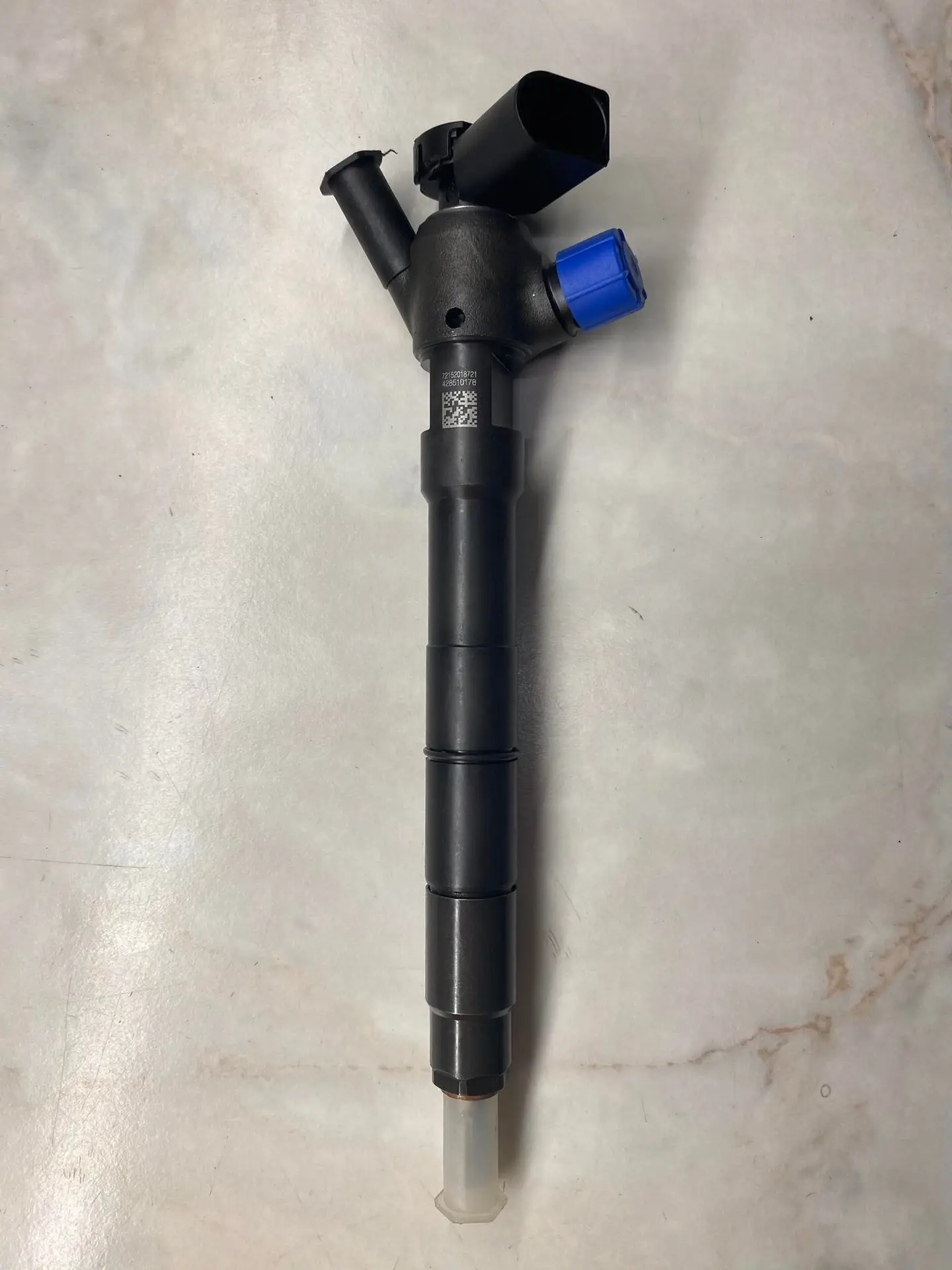 Wtryskiwacz Delphi – Seat Leon 1.6 TDI – 2837068 / 04L130277D