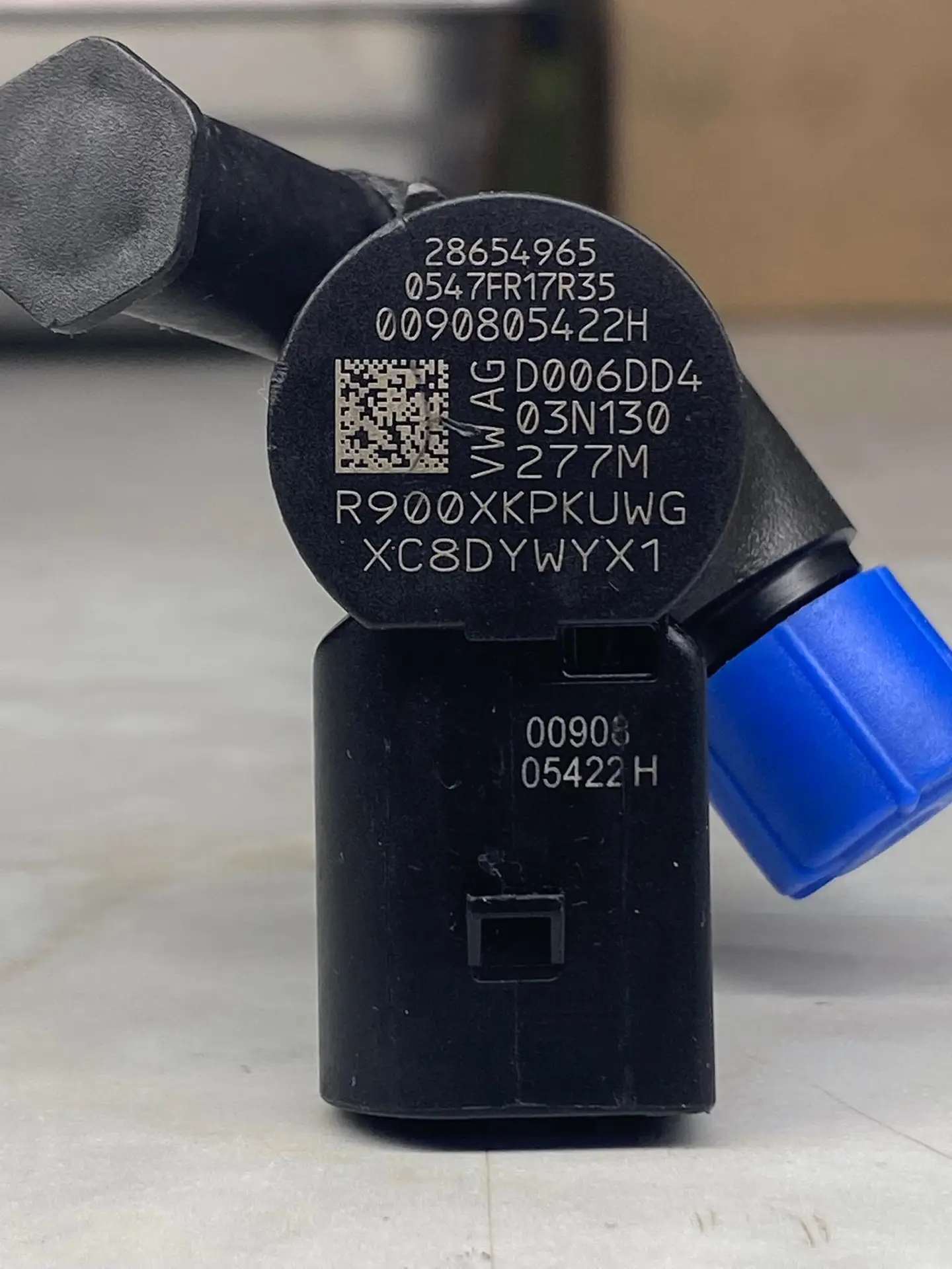 Wtryskiwacz Delphi – Seat Leon 1.6 TDI – 2837068 / 04L130277D - obrazek 4