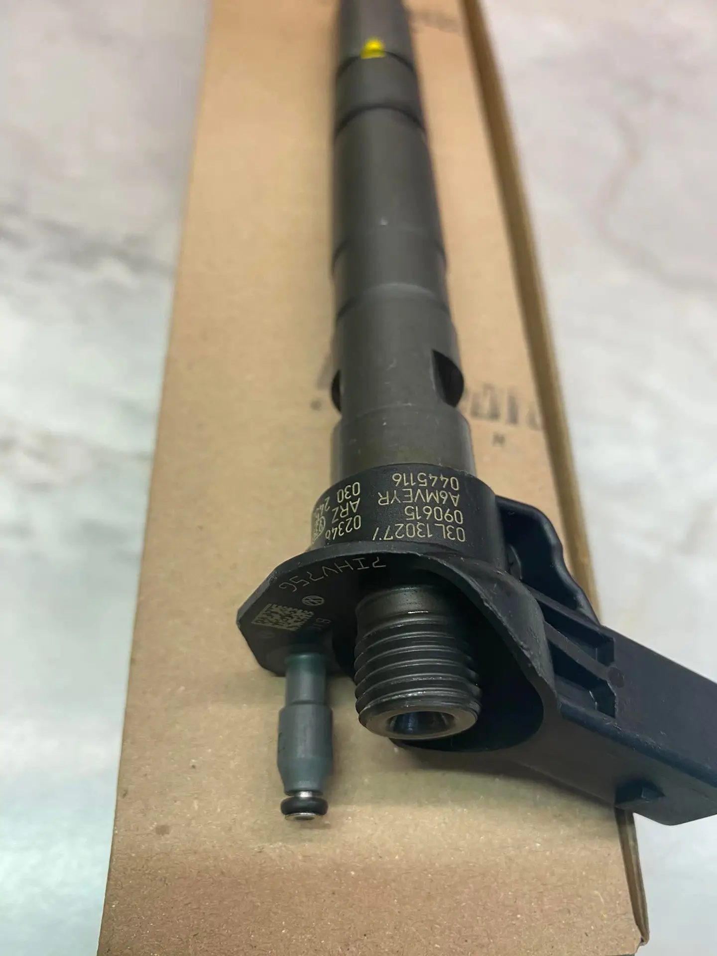 Wtryskiwacz BMW 5er 535d / GT / xDrive / Touring 3.0 - 0445117017 - obrazek 4