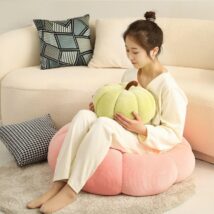 Poduszka w kształcie DYNI podnóżek pufa XL 55cm materiał sztruks piękna elegancka DNR03R