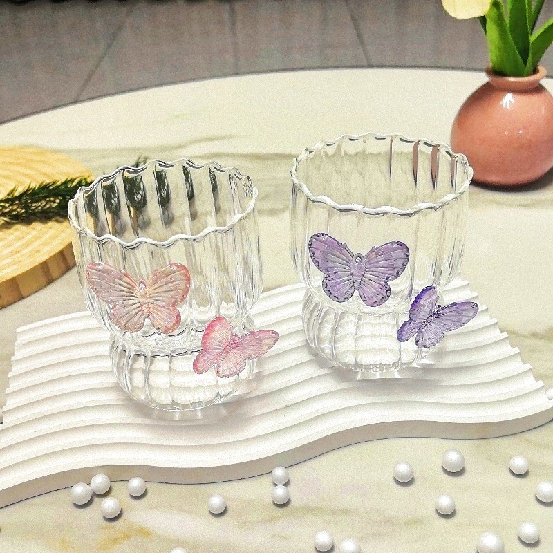 Szklanka ryflowana, z falowanymi ściankami, MOTYLKI fiolet 260 ml 1szt SZK162 - obrazek 5