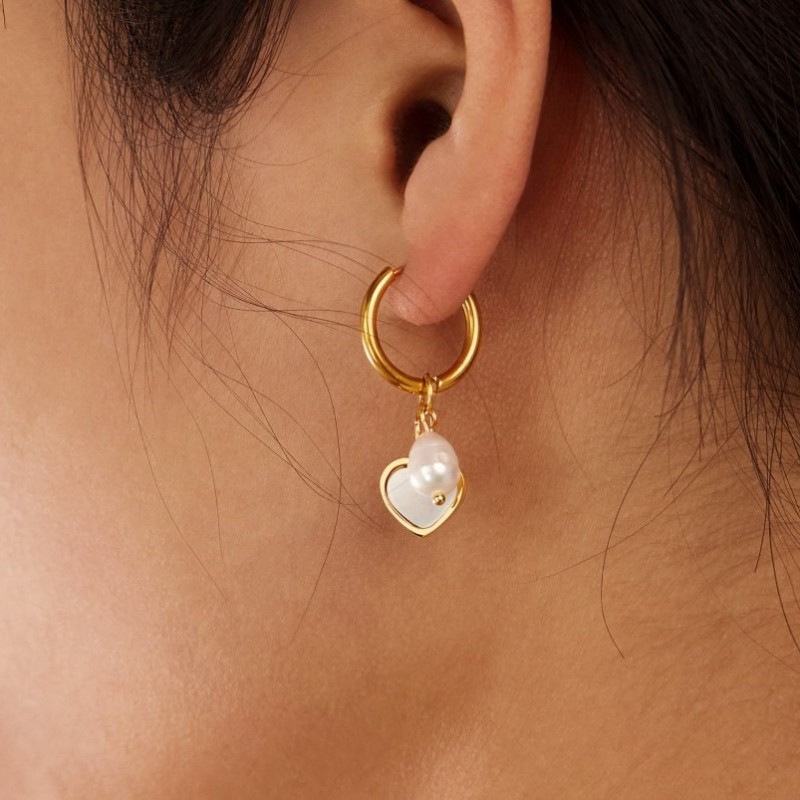 Kolczyki ze stali szlachetnej pozłacanej 14k złotem, SERCE, PERŁA KST3319 - obrazek 3