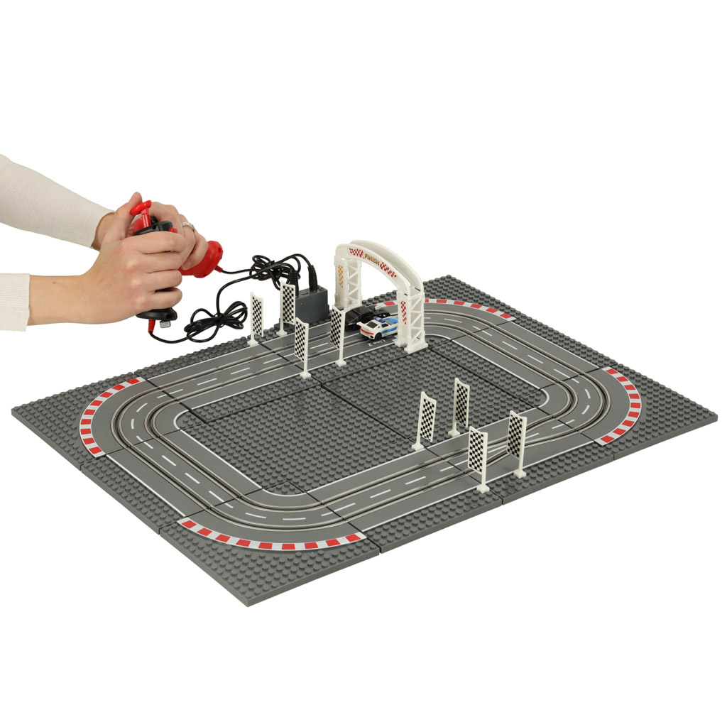 Tor samochodowy wyścigowy policyjny elektryczny + 2 auta klocki konstrukcyjne GD-01 - obrazek 7
