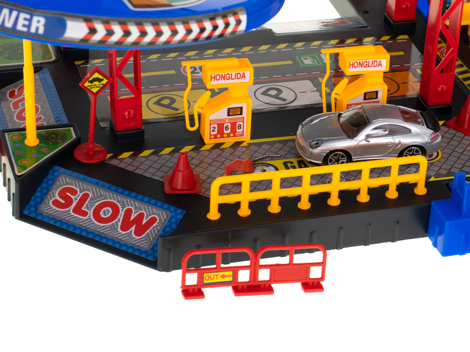 Parking samochodowy garaż wielopoziomowy piętrowy stacja benzynowa myjnia - obrazek 7