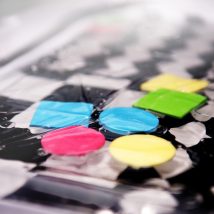 Mata wodna sensoryczna dmuchana dla niemowląt czarno-biała mix wzorów XXL 65×50 cm