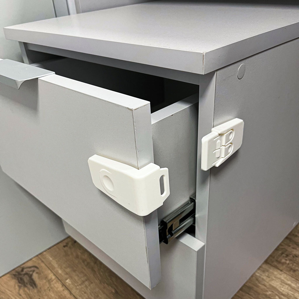 Zabezpieczenie szuflad kątowe wersja 2 białe - obrazek 7