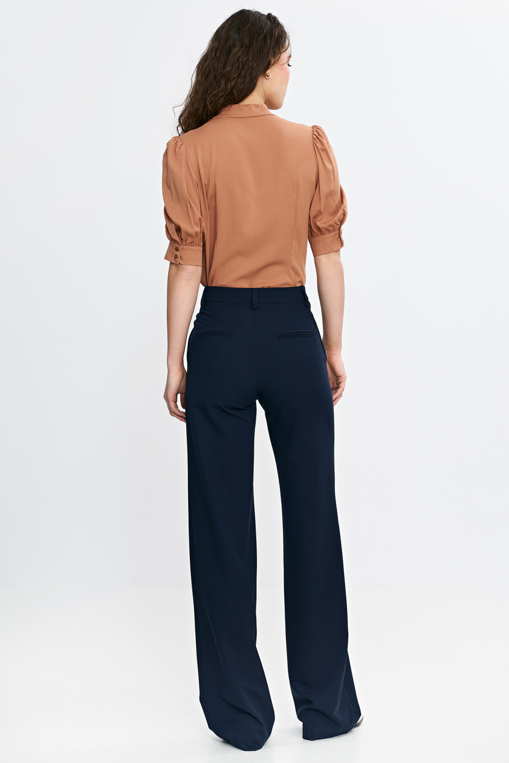 Bluzka z wiązaniem pod szyją B189 Carmel - Nife - obrazek 5