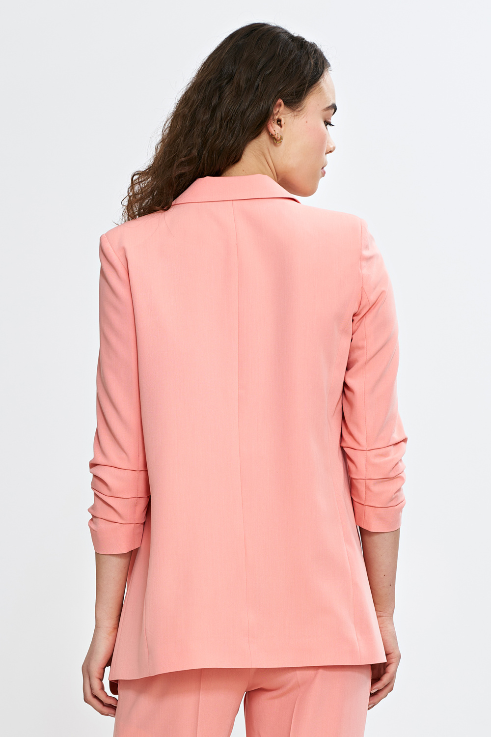 Marynarka z rękawem 3/4 z zakładkami Z76 Łosoś - Nife - obrazek 4