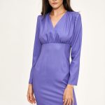 Dopasowana fioletowa sukienka z długim rękawem S211 Violet - Nife