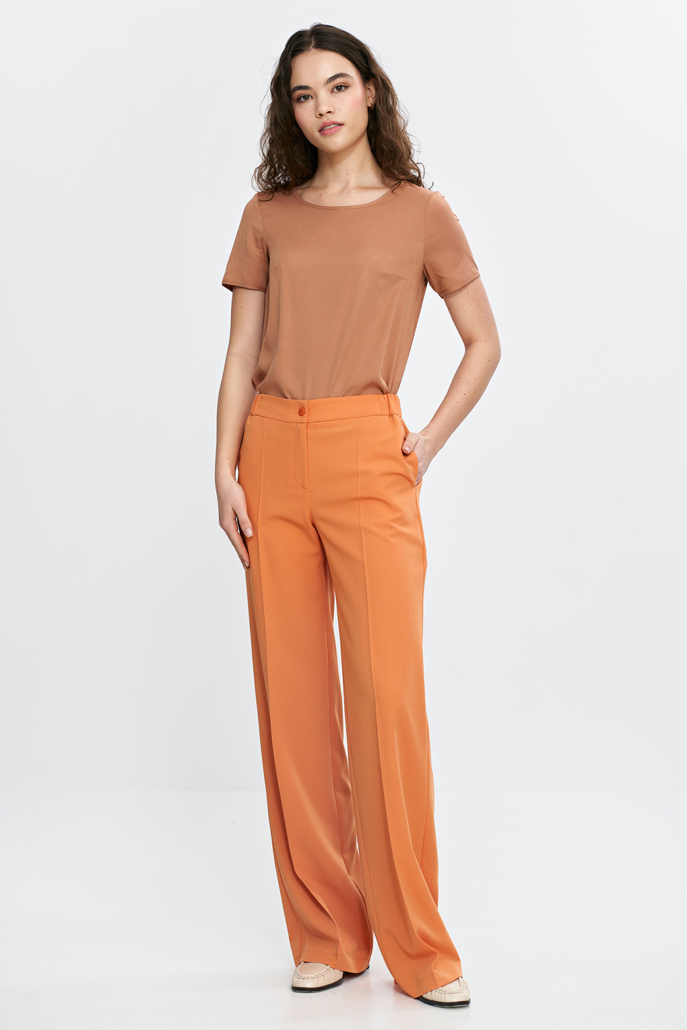 Spodnie wide leg z gumą w pasie SD113 Orange - Nife - obrazek 3