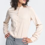 Beżowa bluzka z długim rękawem na stójce B156 Beige - Nife - obrazek 3