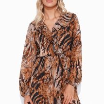 Sukienka Model M763 Szyfon 38 – Makadamia