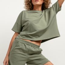 Bluzka Model T386/8 Green – Tessita