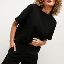 Bluzka Model T386/7 Black – Tessita