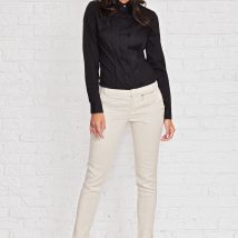 Koszula Damska Model M005 Black – Infinite You