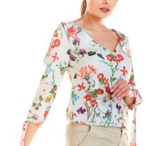 Bluzka Model M191 Flowers Ecru – Infinite You