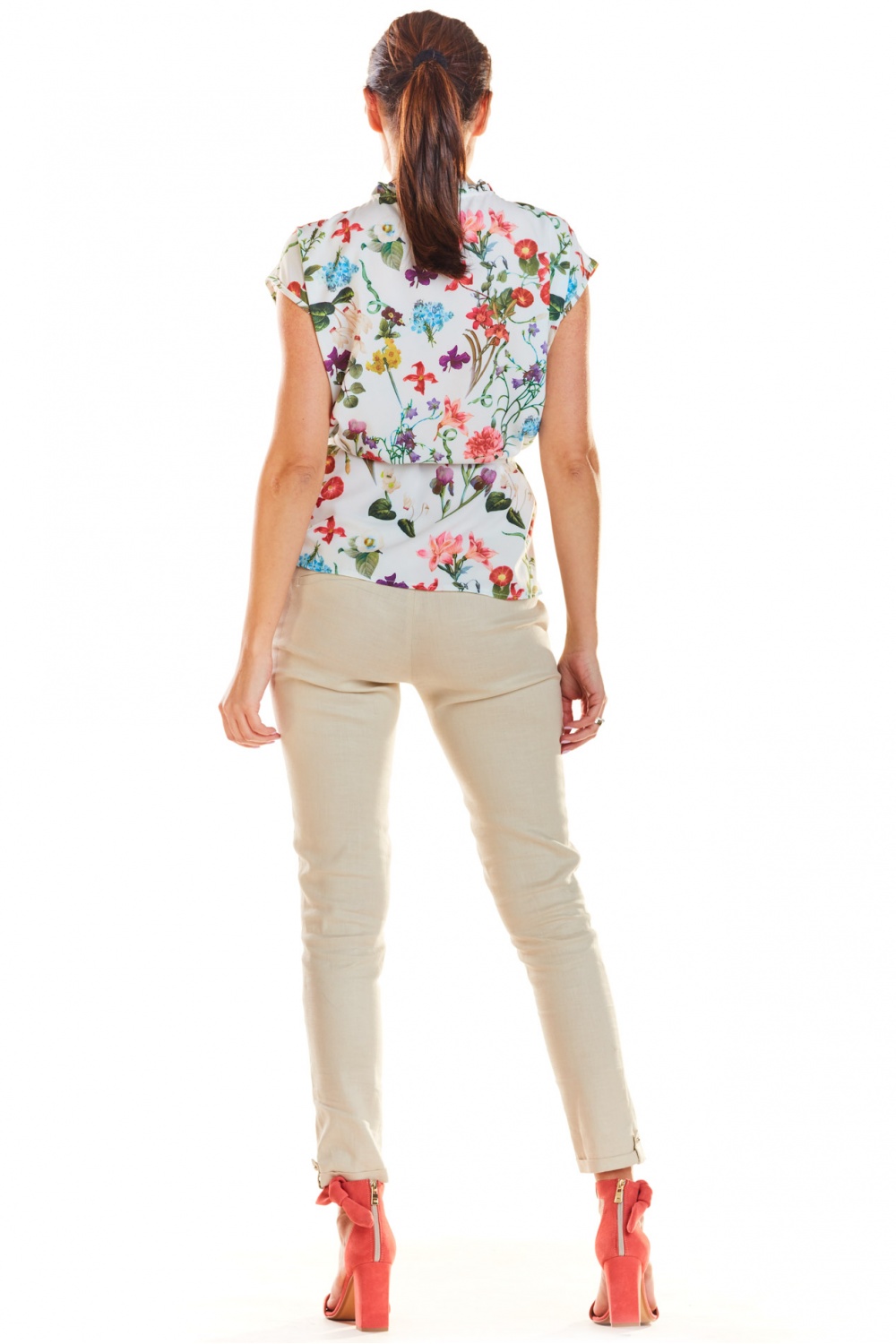 Bluzka Model M194 Flowers Ecru - Infinite You - obrazek 4