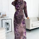 Sukienka Model 520-1 Violet Flowers - Numoco - obrazek 3