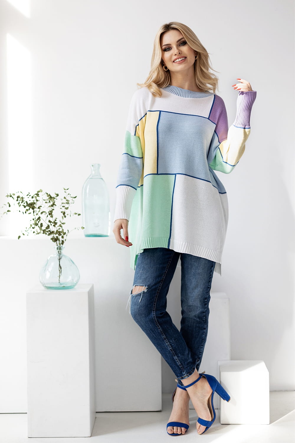 Sweter Damski Model 30089 Błękit - PeeKaBoo - obrazek 3
