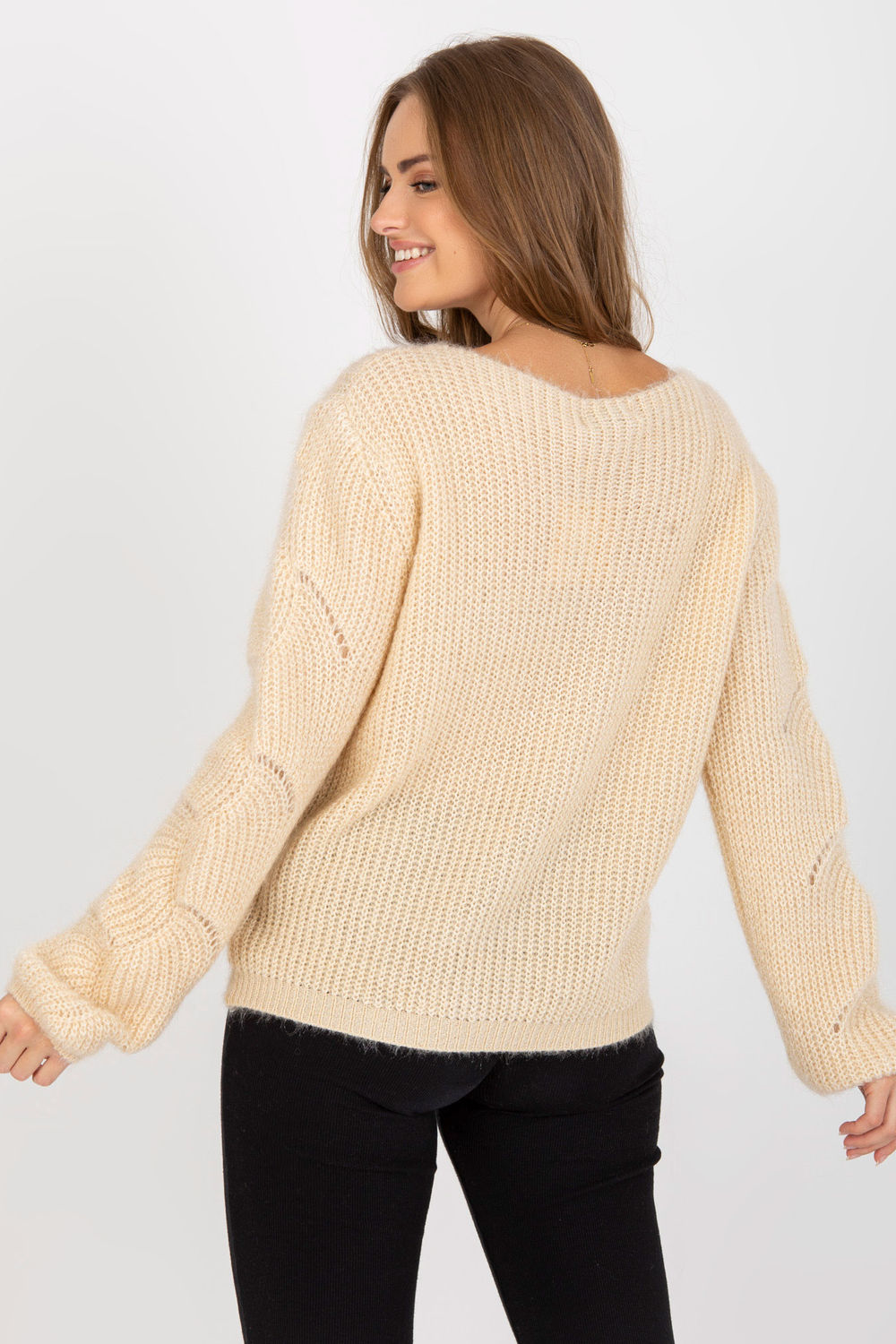 Sweter Damski Model TW-SW-BI-9030.08 Beige - Och Bella - obrazek 4