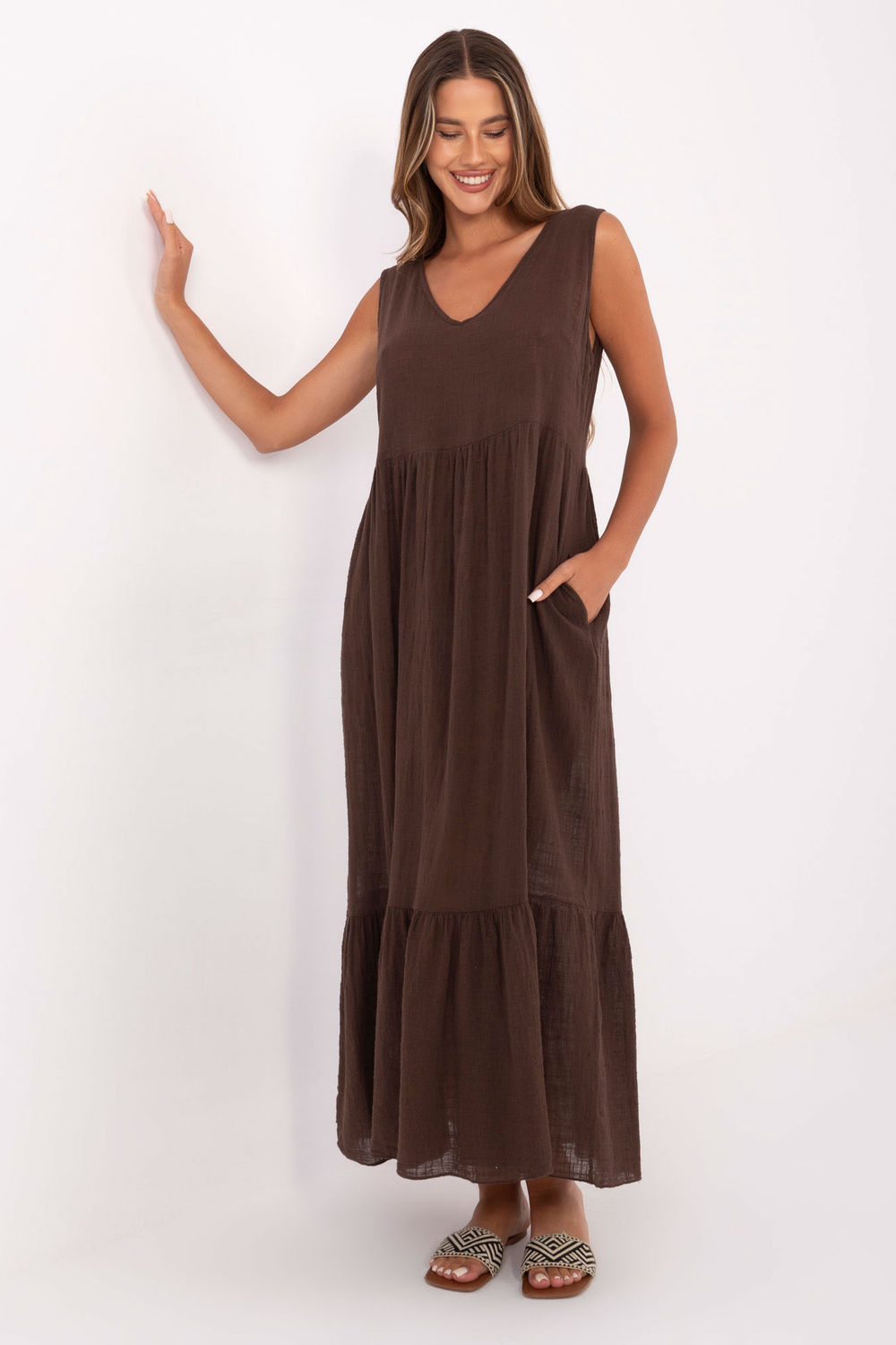 Sukienka Model TW-SK-BI-28007.63 Dark Brown - Och Bella