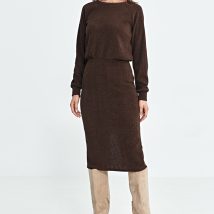 Sukienka z dzianiny prążkowanej z długim rękawem S260 Brown – Nife
