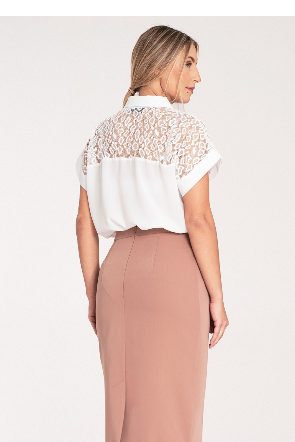 Koszula Damska Model M1073 Ecru - Figl - obrazek 4