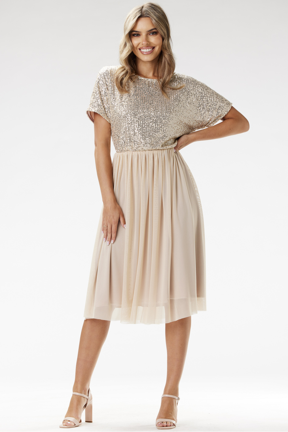 Sukienka Model A689 Beige - awama - obrazek 3