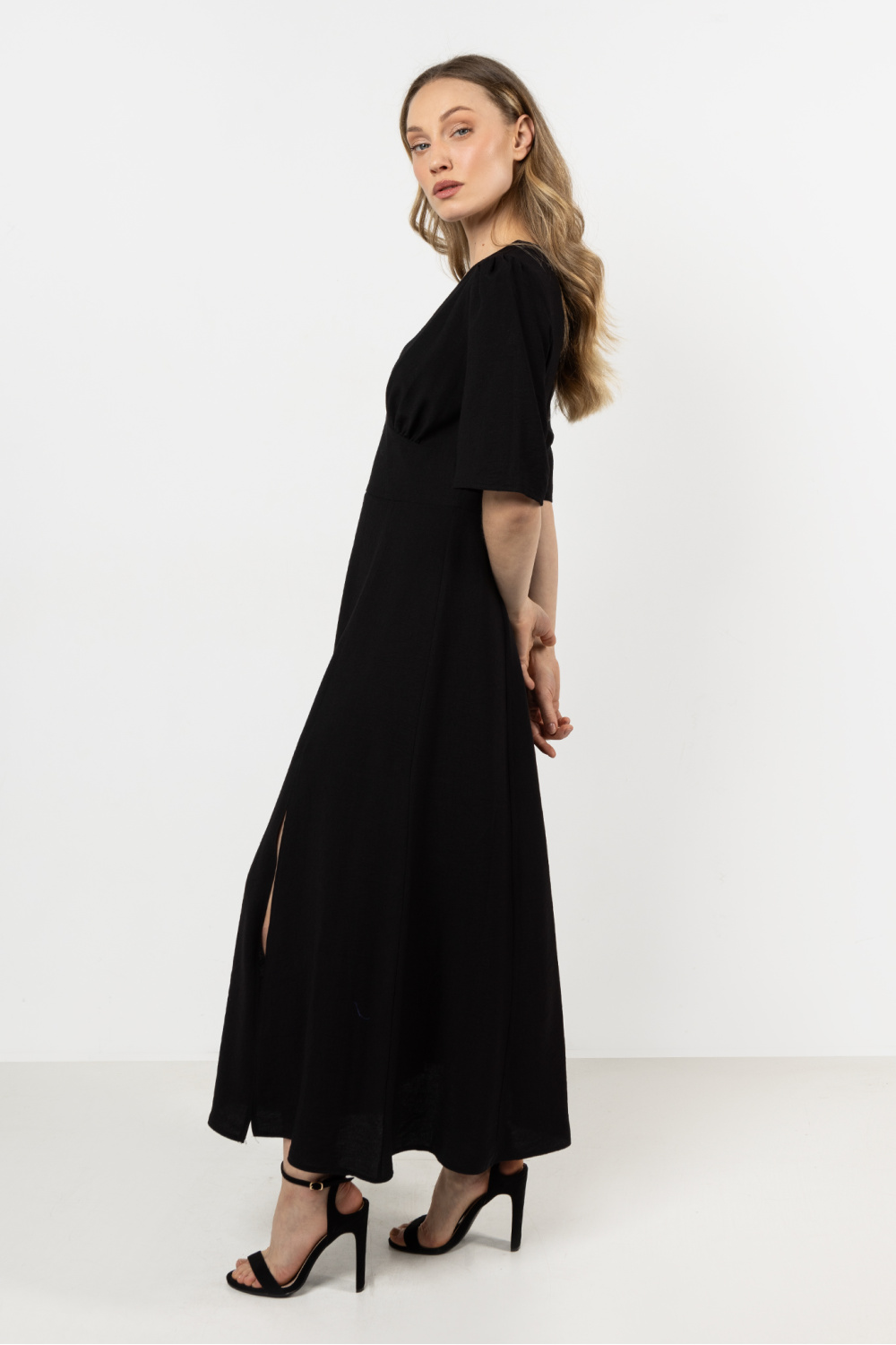 Sukienka Model A715 Black - awama - obrazek 3