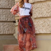 Spódnica Model L19 Bordo Flowers – Makadamia