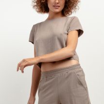 Szorty Damskie Model T402 Mocca – Tessita