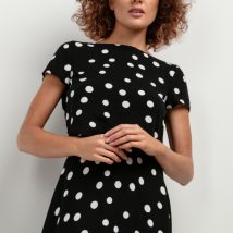 Bluzka ModelT408 Białe grochy – Tessita